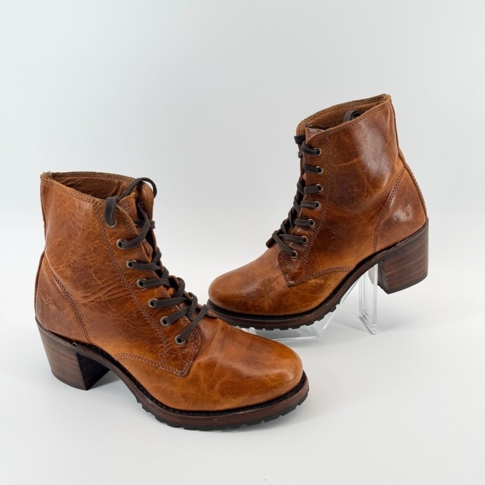 Frye Sabrina 6G Cognac Leather Block Heel Boots Made in USA 77029 Womens 8M
